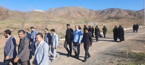 همایش پیاده روی به مناسبت هفته سلامت و روز جهانی زمین پاک