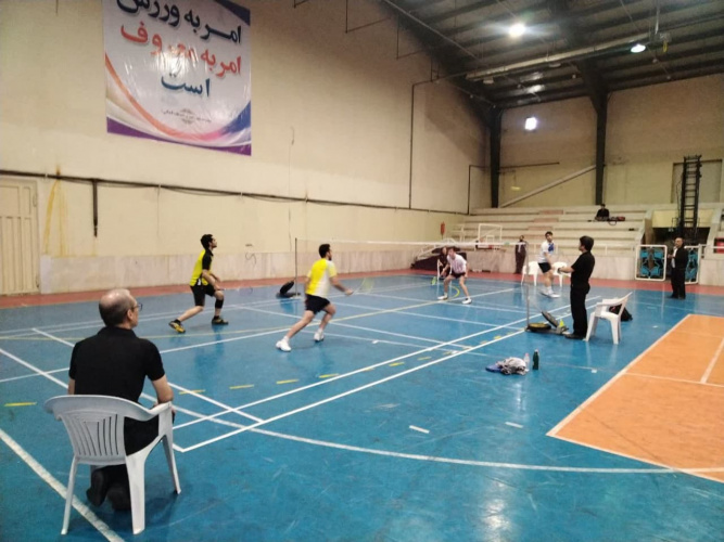 مسابقات بدمینتون منطقه ۶ کشور دانشگاه های علوم پزشکی در شهر اراک برگزار شد