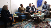 دیدار رئیس دانشگاه علوم پزشکی اراک با همسر شهید والامقام احمد امین