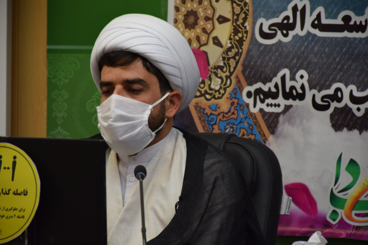 کسی که مرگ را میبیند اما به فکر مرگ خویش نیست