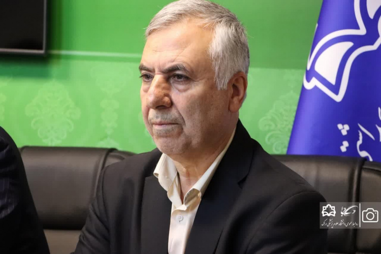 رئیس مجمع خیرین سلامت استان مرکزی: خیرین نباید دولتی شوند، مشارکت آنها باید به صورت مستقل و در ارتباط با وزارت بهداشت باشد