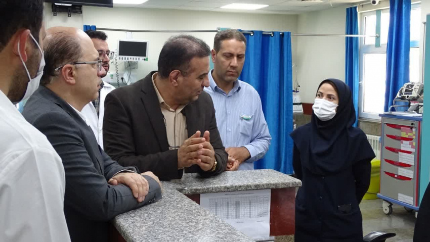 نظارت بر ارائه خدمات درمانی در بیمارستان مهر خنداب با حضور رئیس دانشگاه علوم پزشکی اراک
