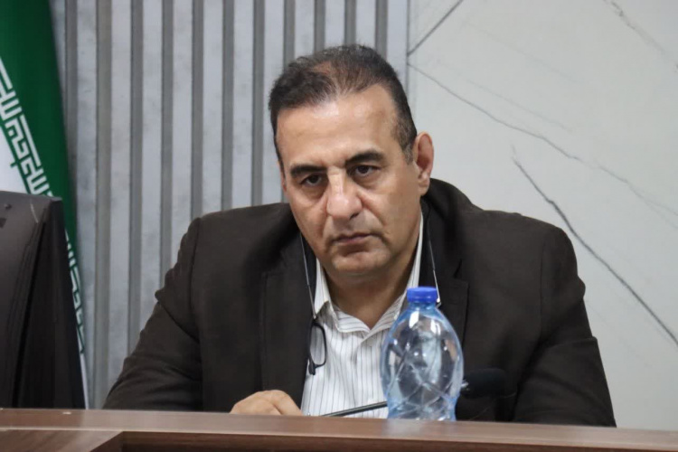 لزوم اصلاح ساختار حقوقی کارکنان سلامت و رفع مطالبات بیمه‌ای در نشست هیئت‌رئیسه دانشگاه علوم پزشکی اراک در دلیجان