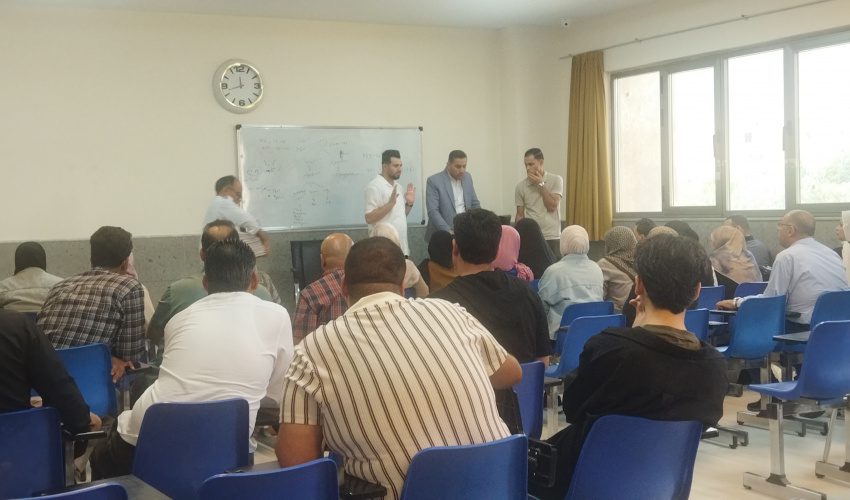 جلسة تشاورية حول الشؤون التعليمية والطلابية لطلبة تخصص علم الأحياء الدقيقة